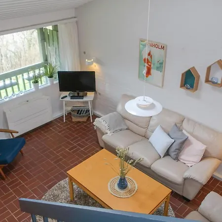 2 Bedroom Lovely In