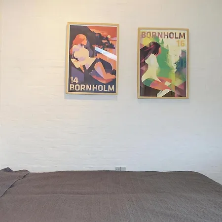2 Bedroom Lovely In דירה