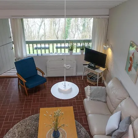 2 Bedroom Lovely In דירה *