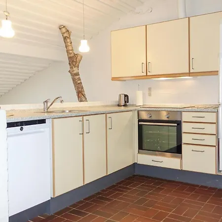 דירה 2 Bedroom Lovely In *